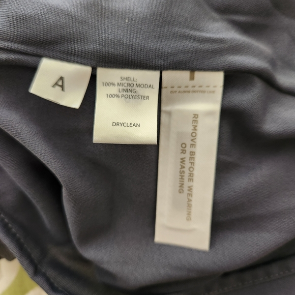 NWOT LOFT SOFT KNIT FAUX WRAP DRESS - Picture 8 of 8